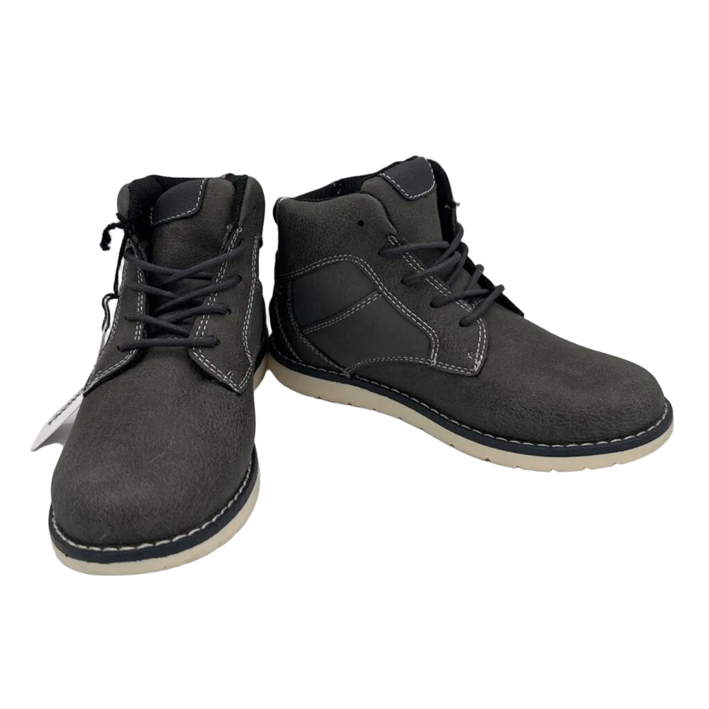 Hi Top Suede Boot