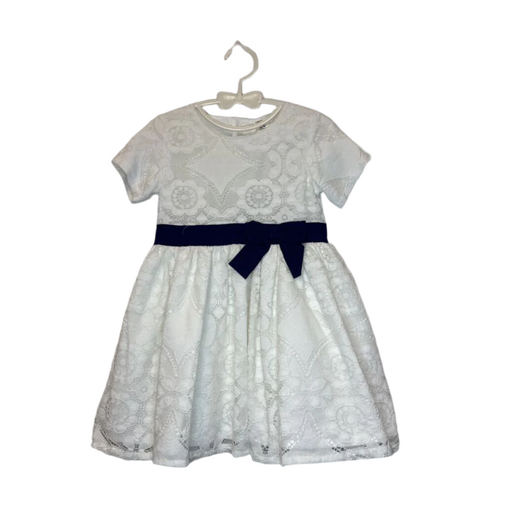 Eyelet Dress w/Ribbon