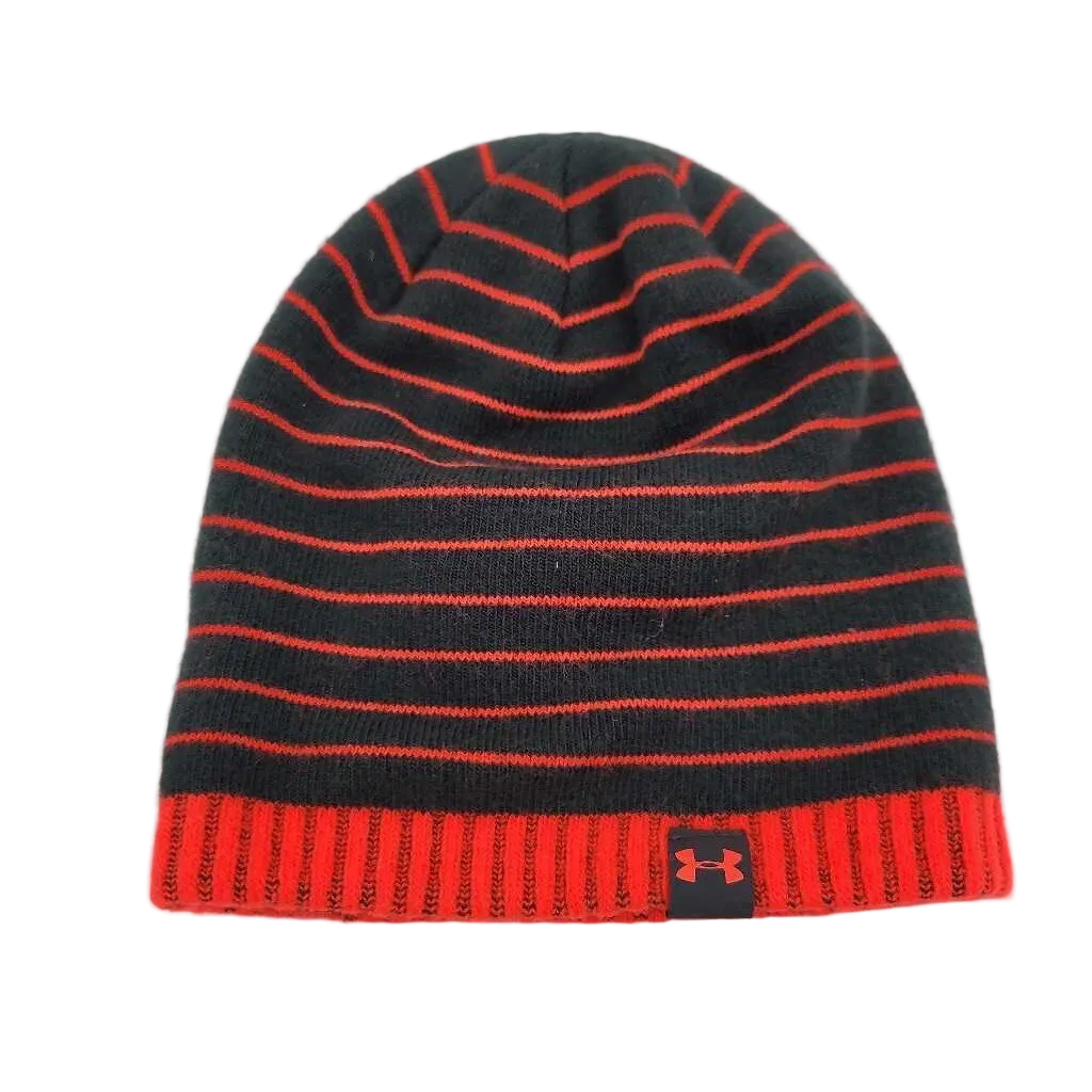 Acrylic Fabric Beanie / Nike Swoosh