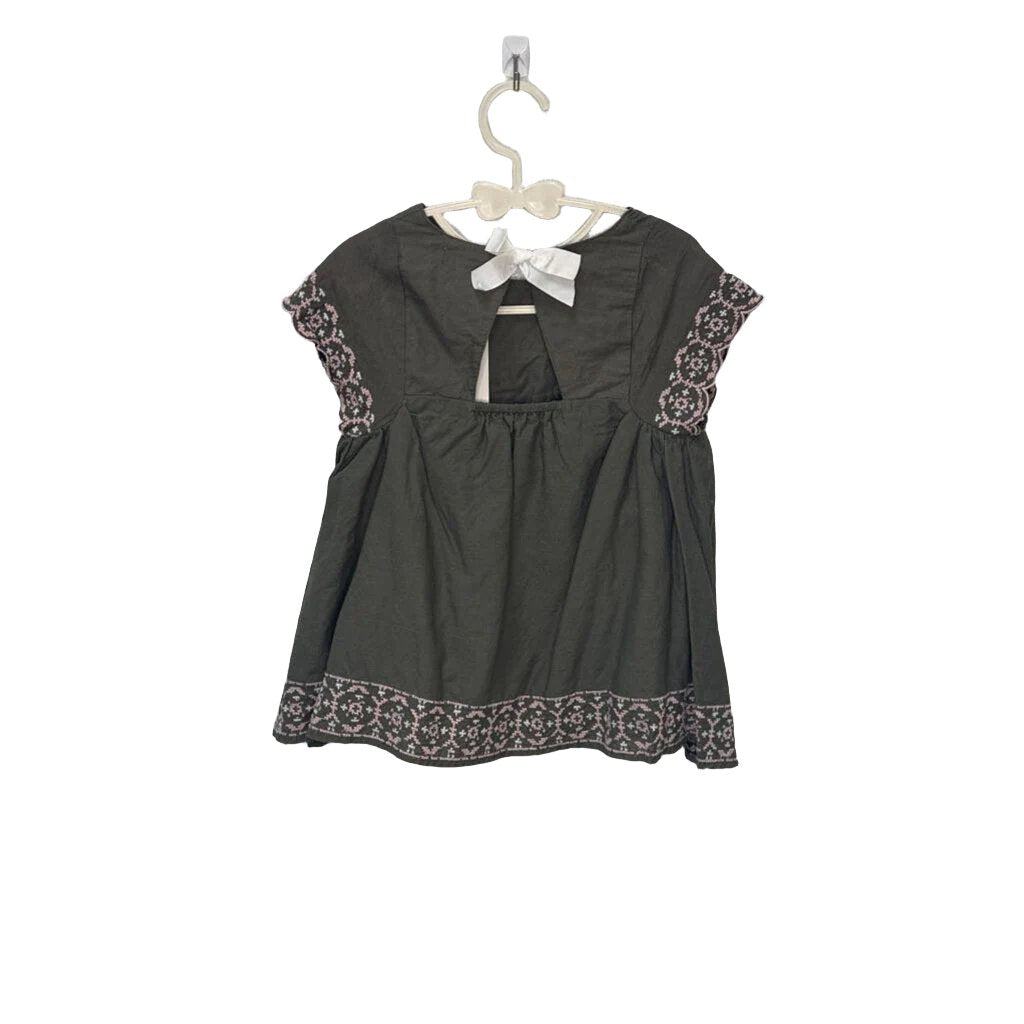 Sleeveless Dress / Stitch Design