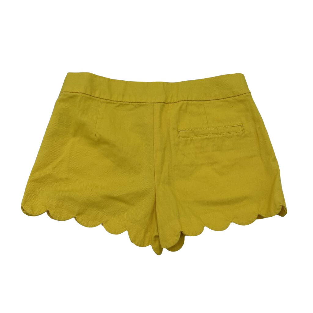 Adjustable Waist Scalloped Edge Shorts