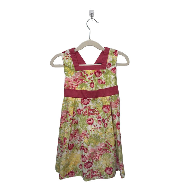 Sleeveless Dress + Tie Waist / Flowers
