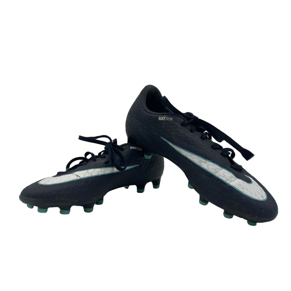 Hypervenom Phade FG Soccer Cleats
