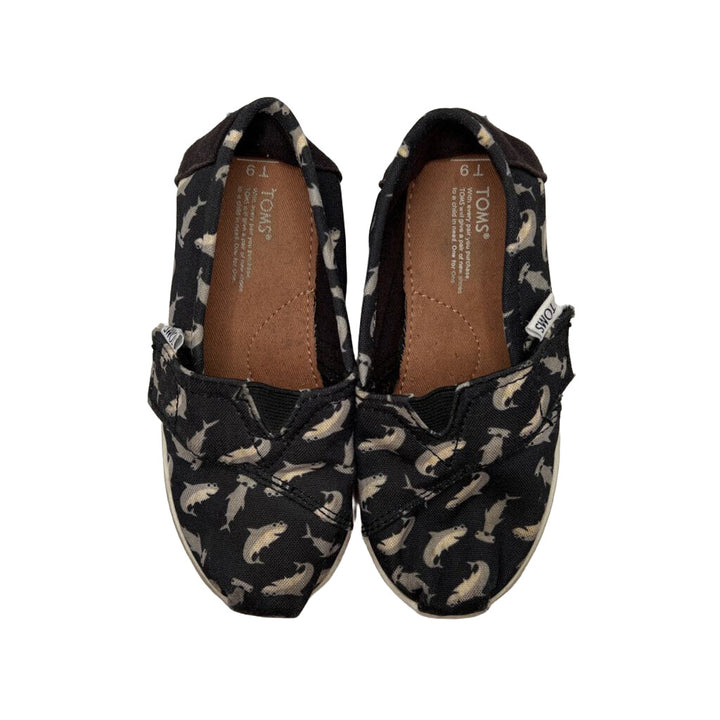 Velcro Slip On Shoes / Sharks