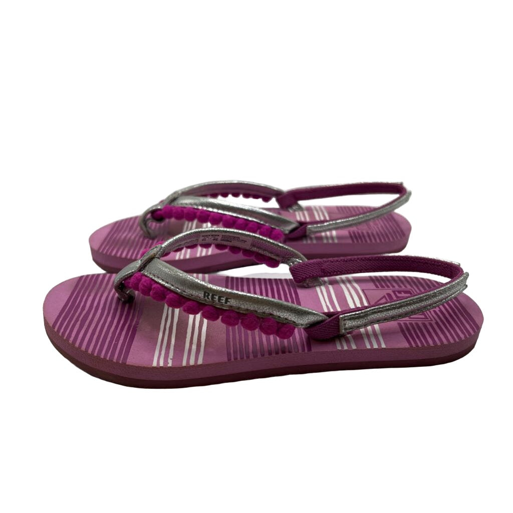 Flip Flops + Elastic Back / Striped Pom Fringe