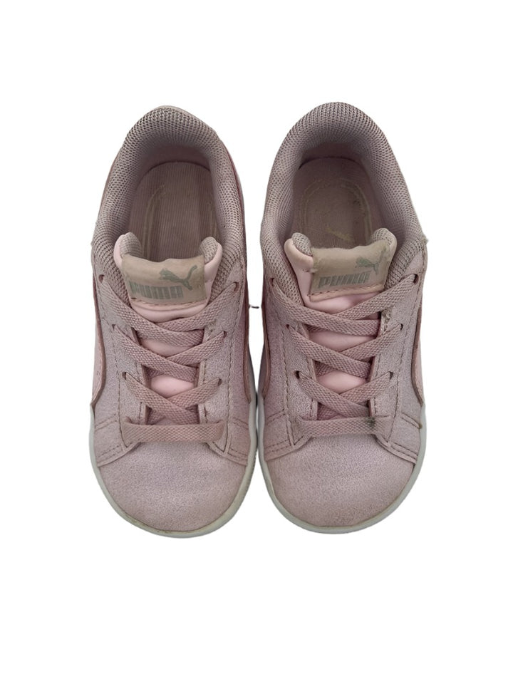 Slip On Tennis Shoes / Hearts