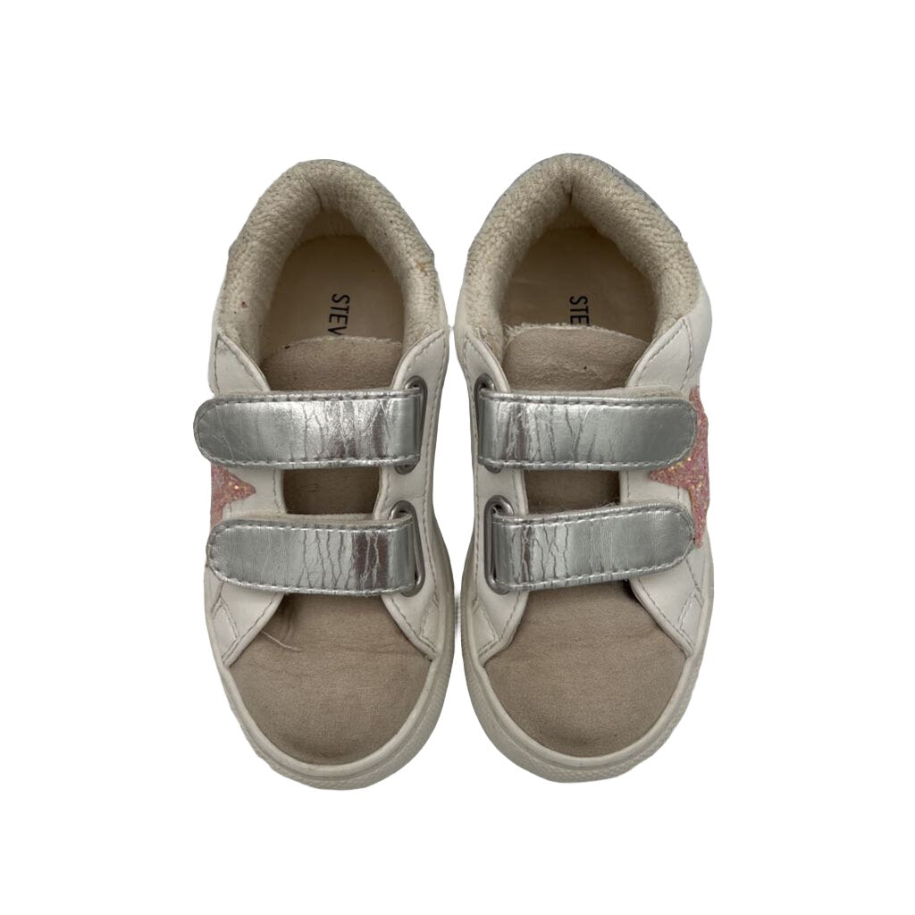 Velcro Star Sneakers