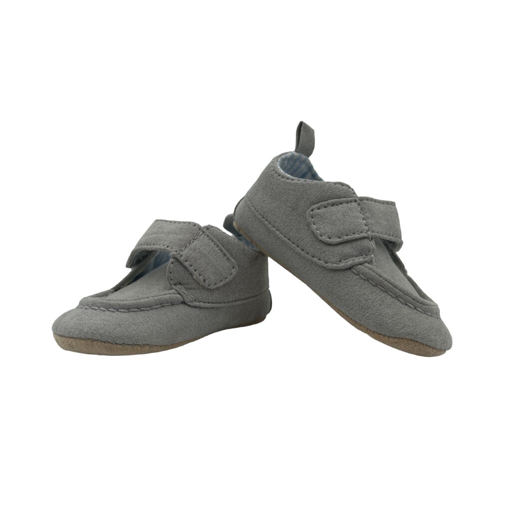 Soft-Soled Suede Shoe