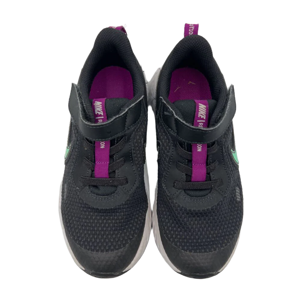 Velcro Tennis Shoes / Chrome Swoosh