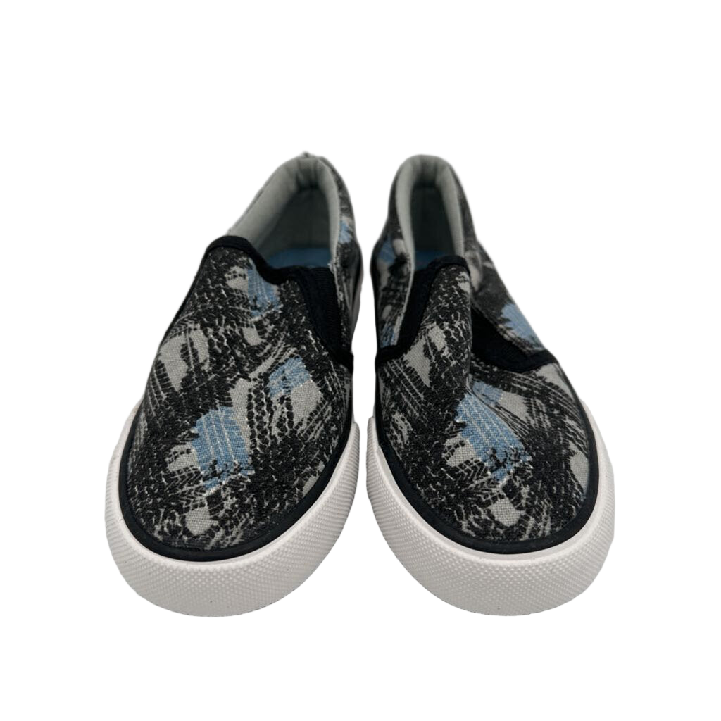 Slip-on Canvas Shoes
