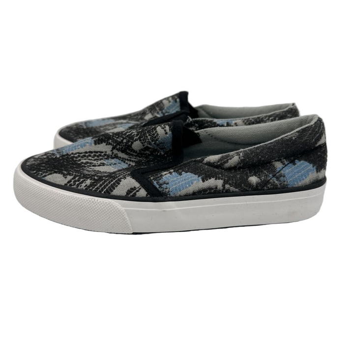 Slip-on Canvas Shoes
