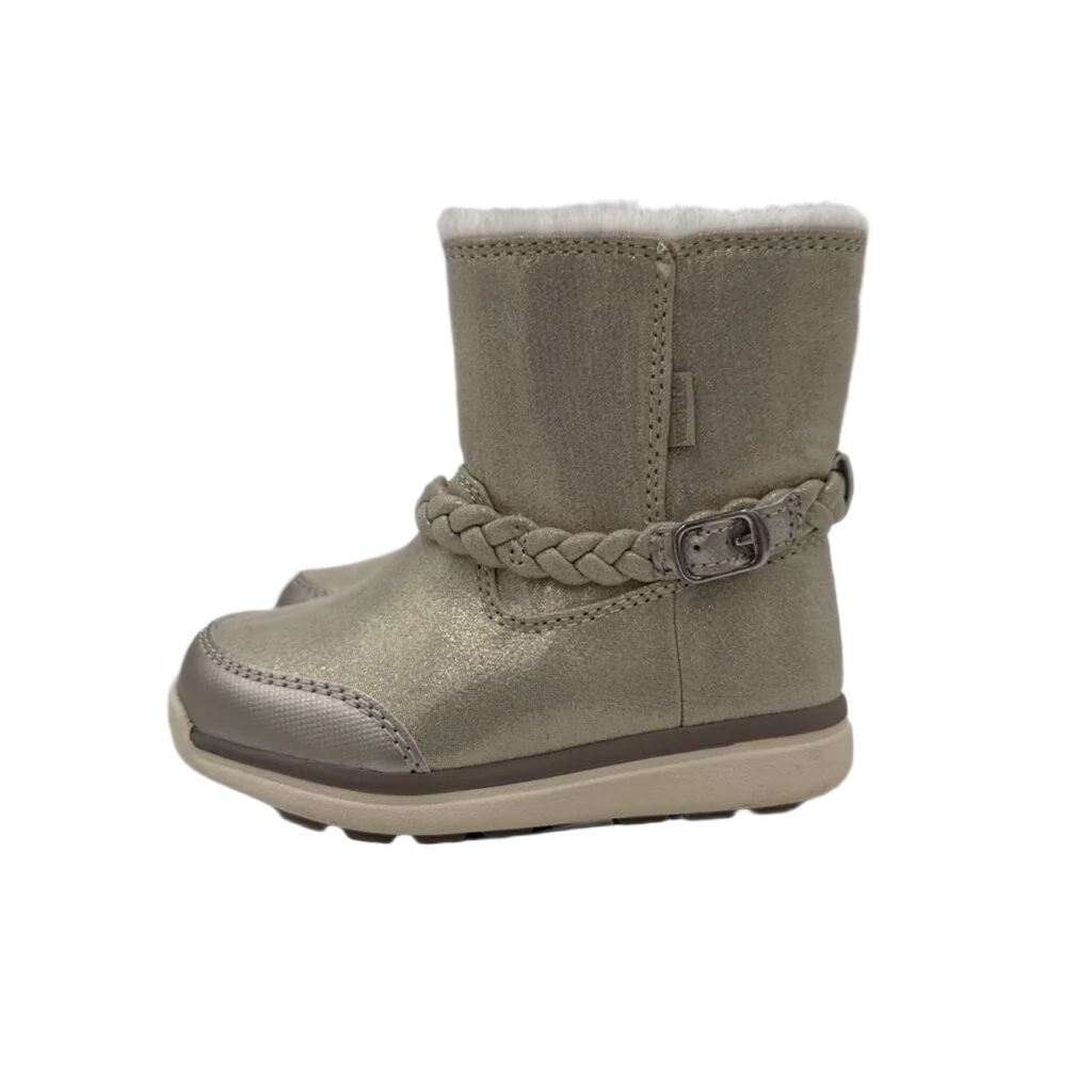 Zip Up Faux Fur Lined Boots