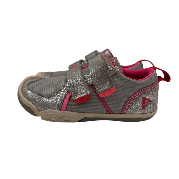 Velcro Sneakers