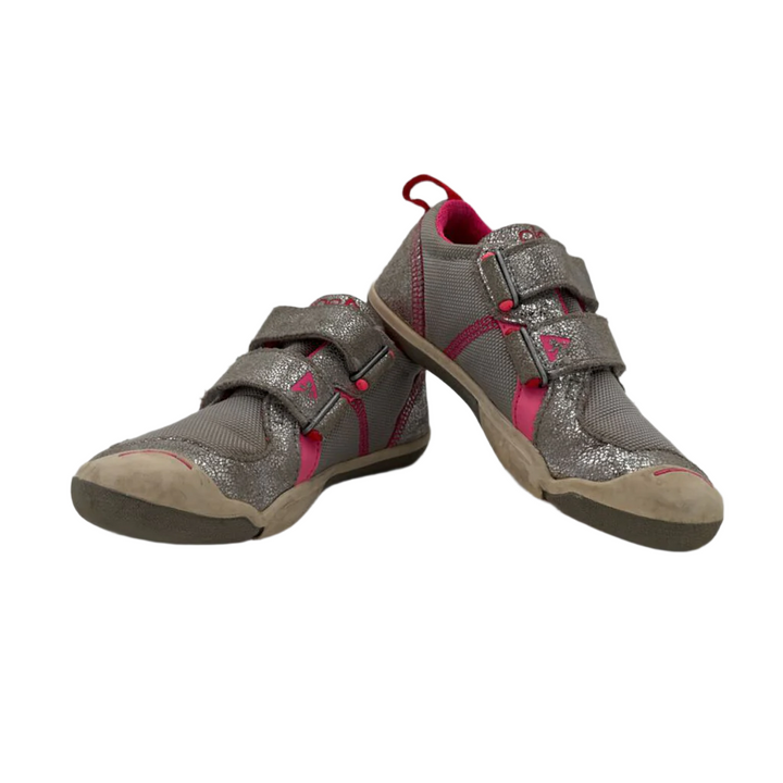 Velcro Sneakers