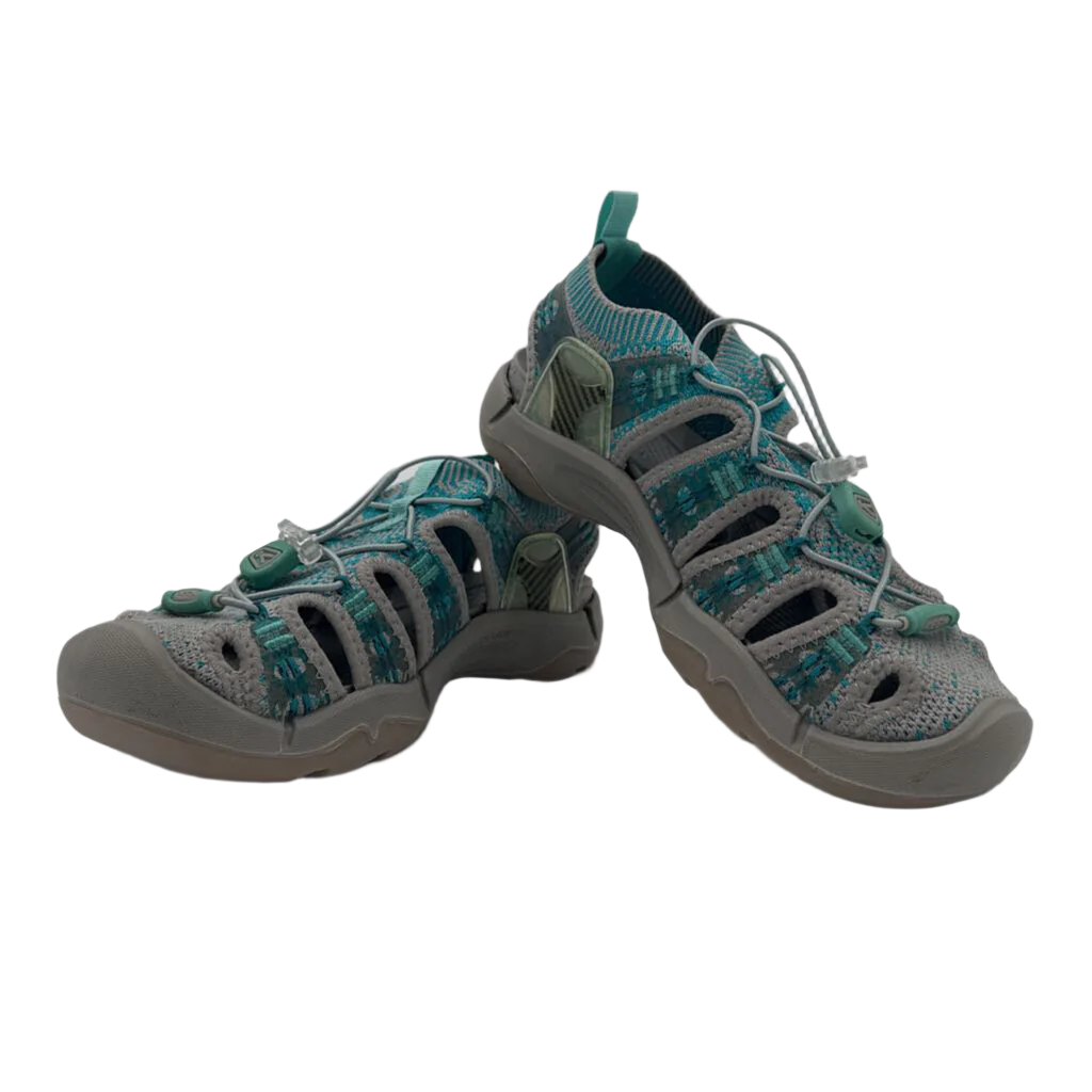 Close Toe Sandal Hiking Shoes