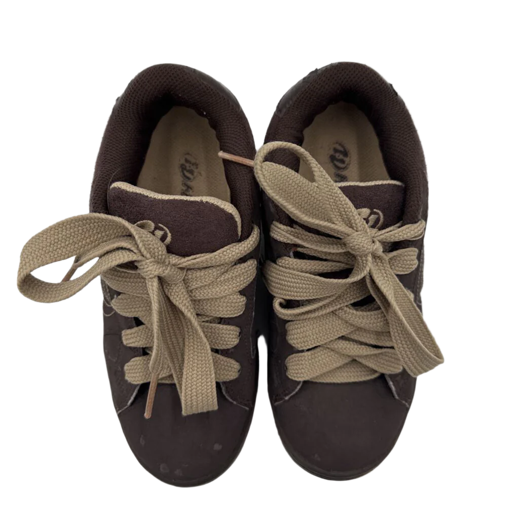 Lace Up Sneakers + Wheel