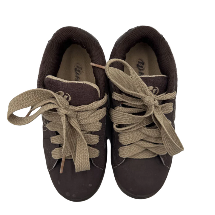 Lace Up Sneakers + Wheel