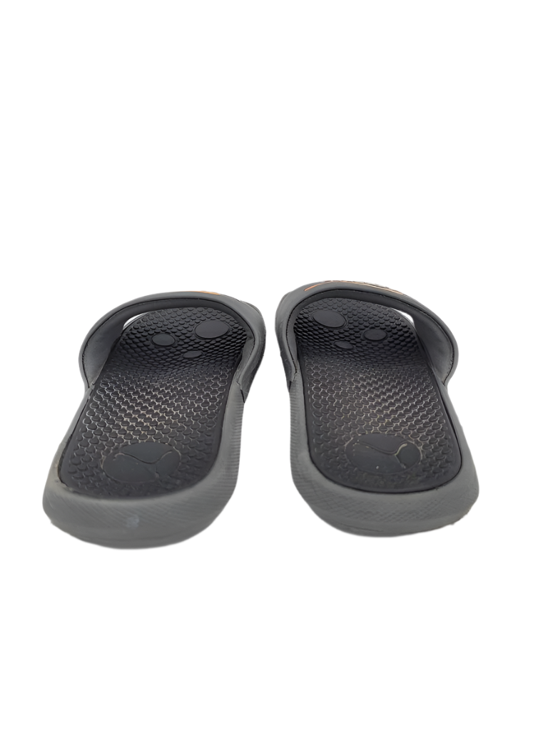 Sandal