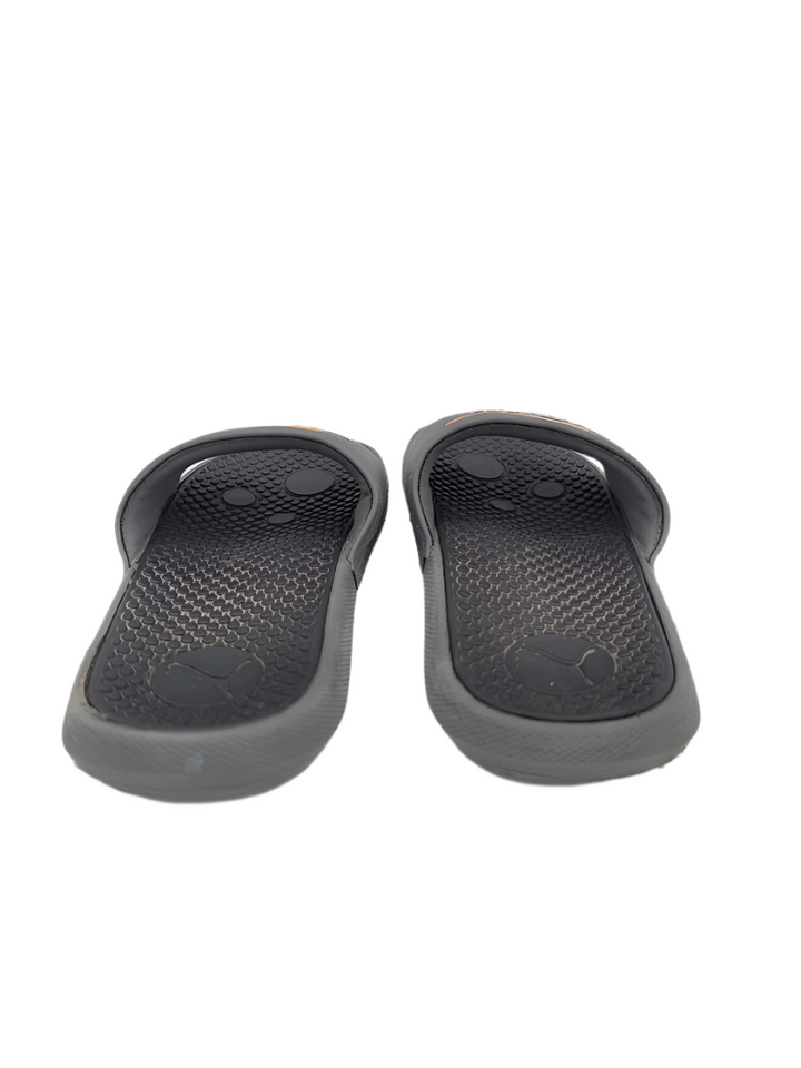 Sandal