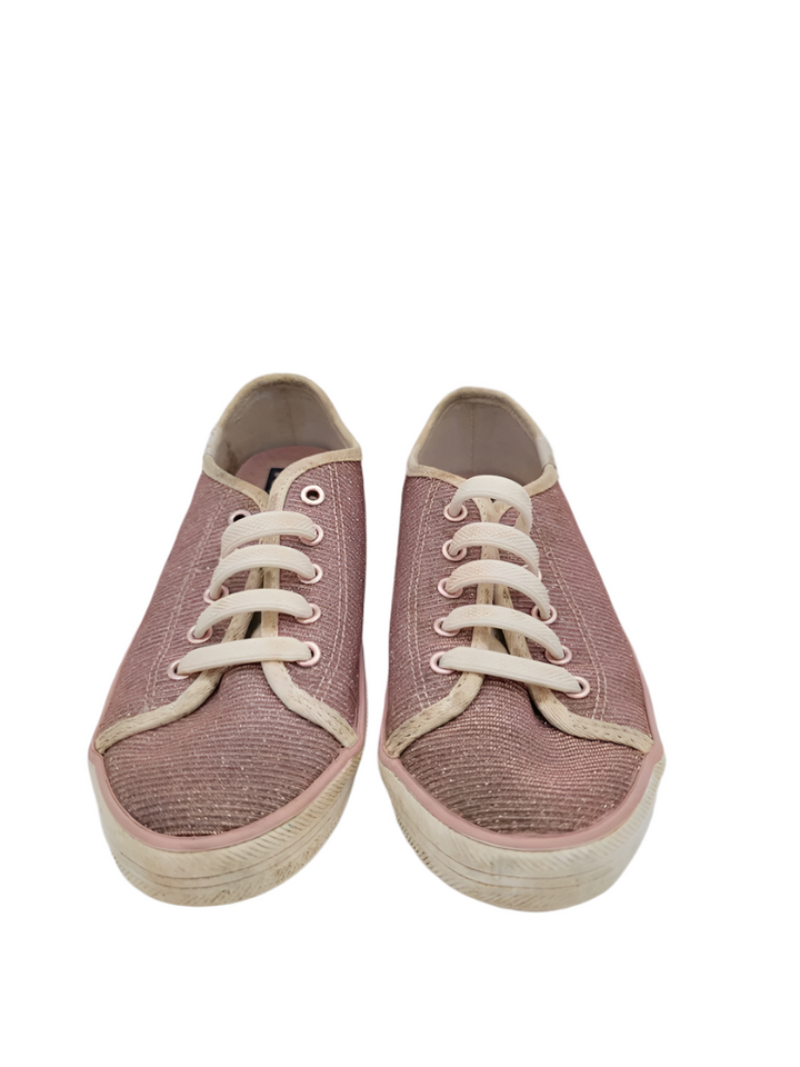Slip On Sneakers/Elastic Ties