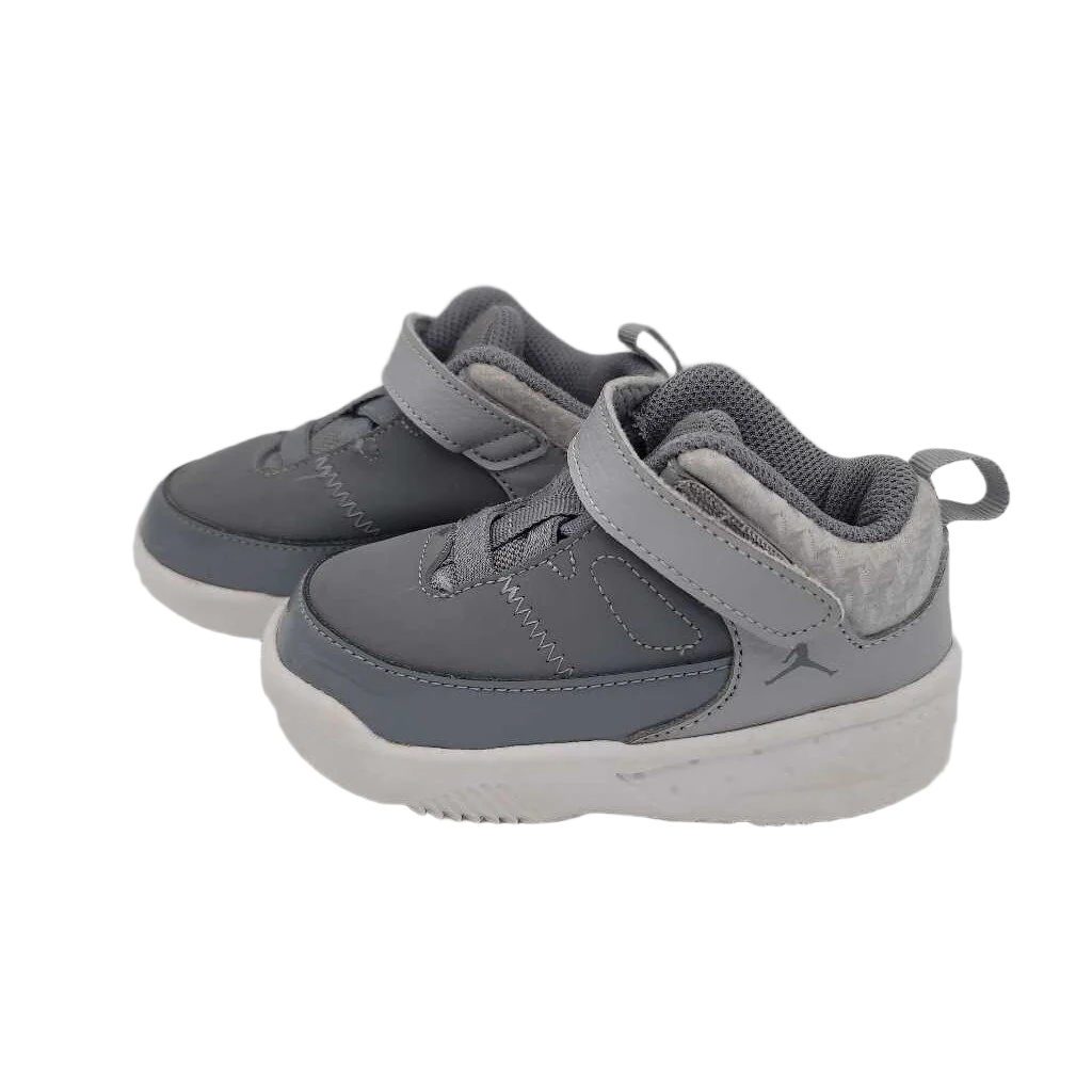 Velcro High Top Sneaker
