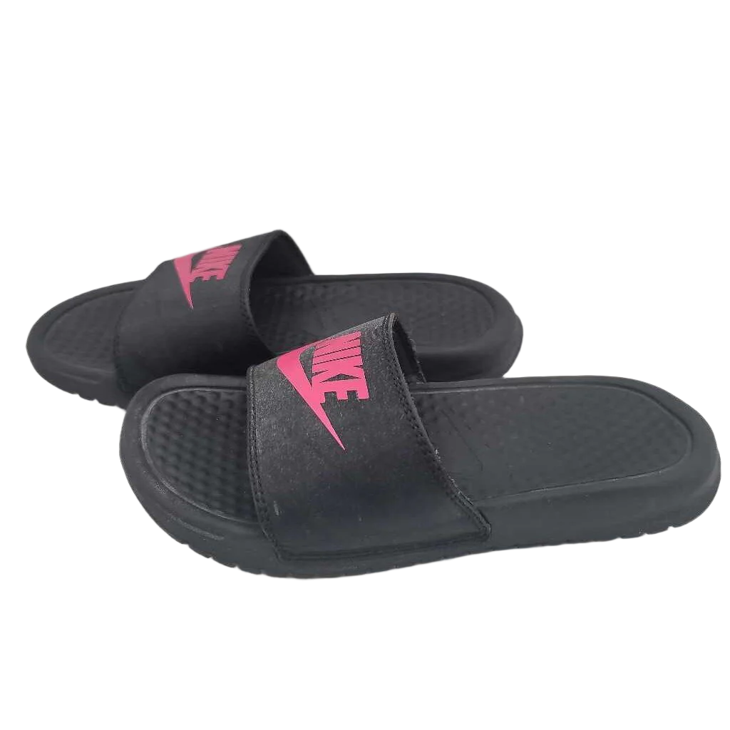 Slip On Sandals / Nike Swoosh Decal