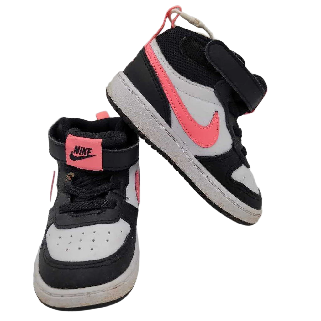 Velcro High Top Tennis Shoes / Swoosh