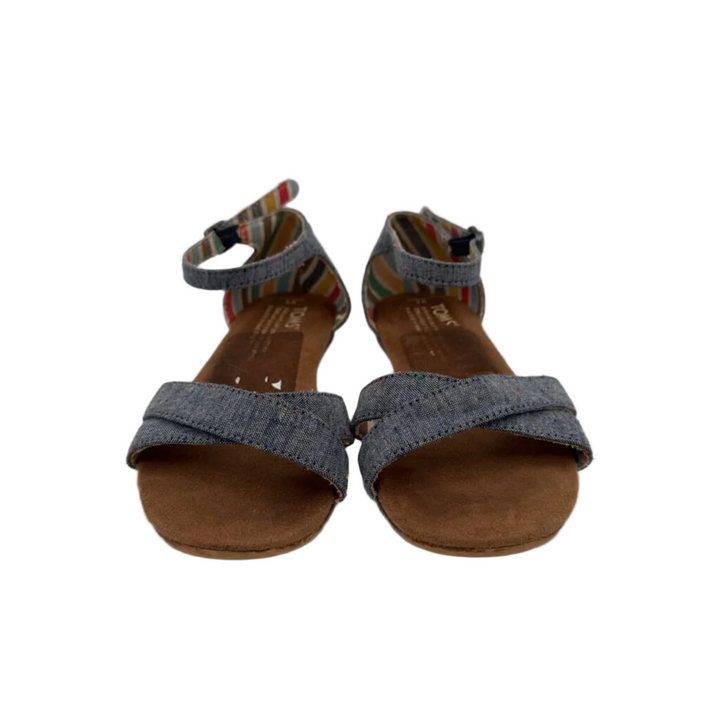 Buckle Clasp Sandals