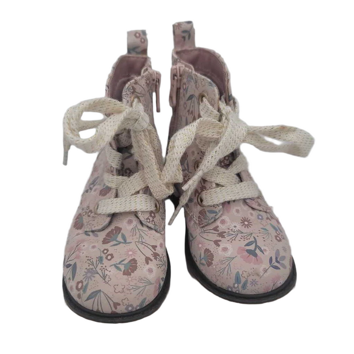 Lace Boots/Flower
