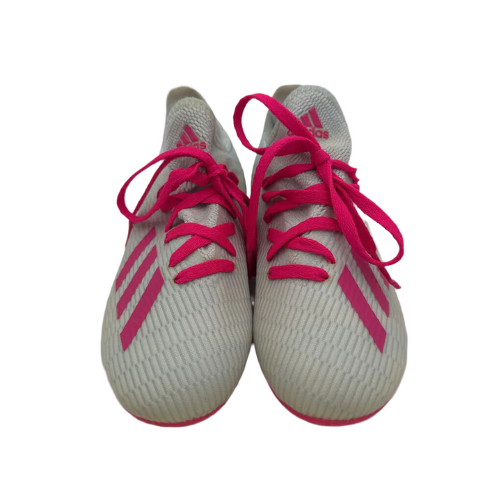 Soccer Cleats / Stripes