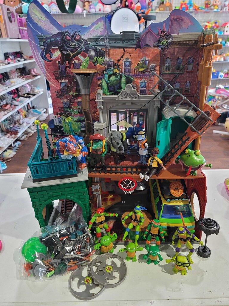 TMNT Secret Sewer Playset/SET