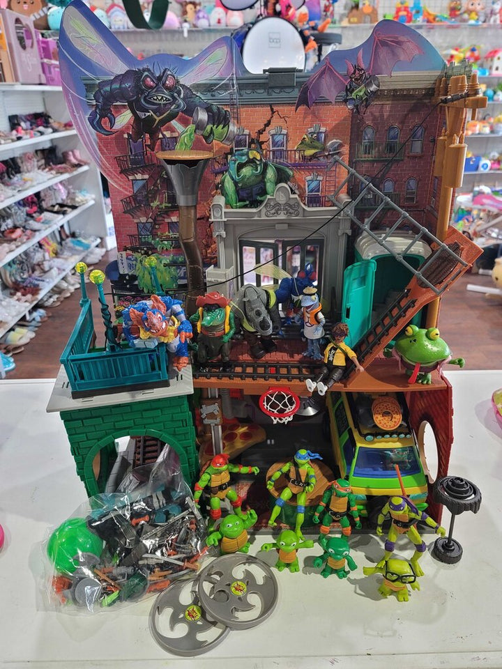TMNT Secret Sewer Playset/SET