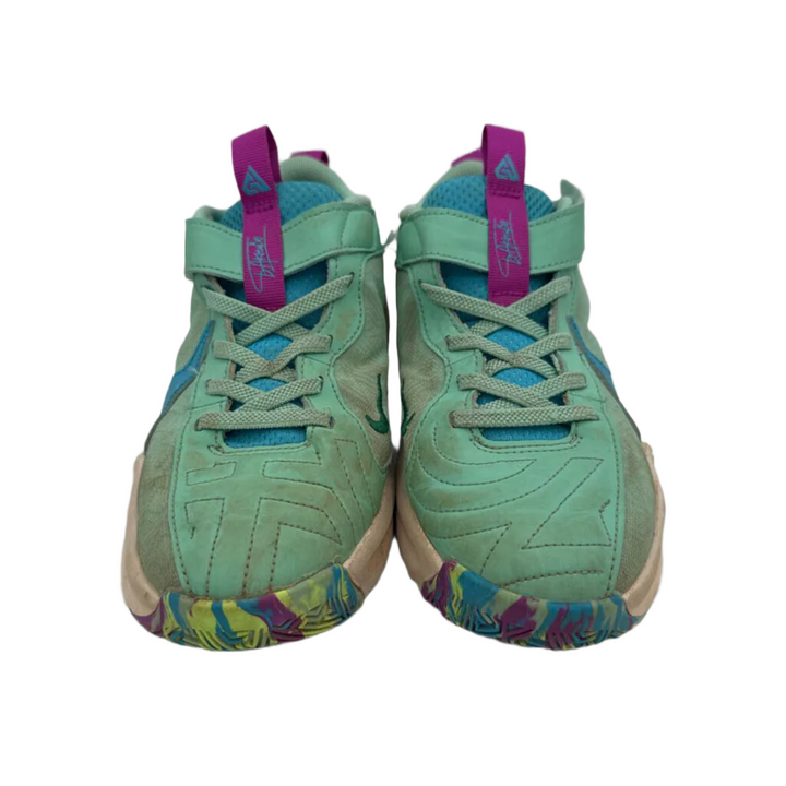 Velcro Tennis Shoes / Swoosh