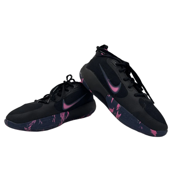 Lace Up Tennis Shoe / Swoosh