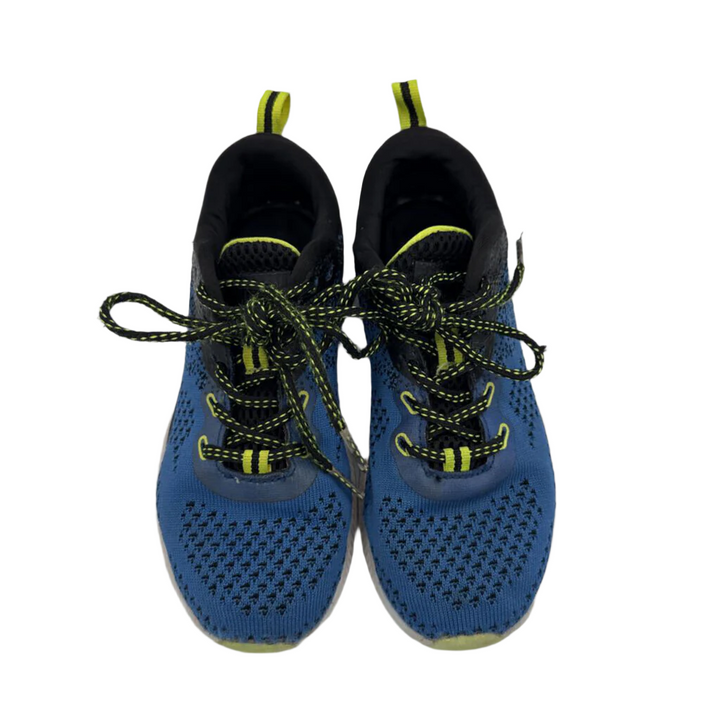 Lace Up Sneaker
