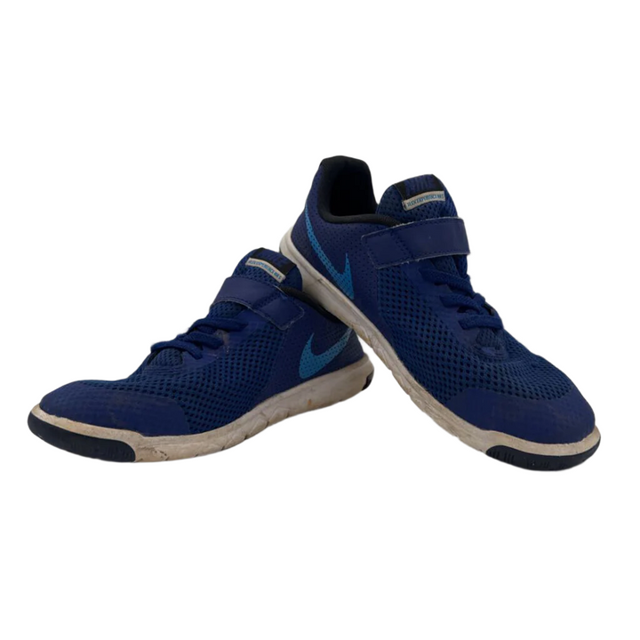 Velcro Sneakers / Swoosh