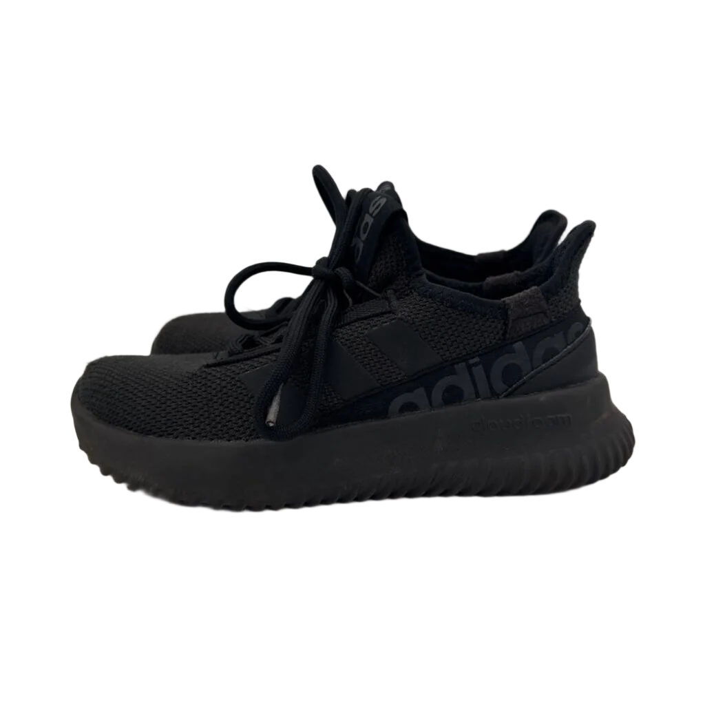 Lace Up Sneaker