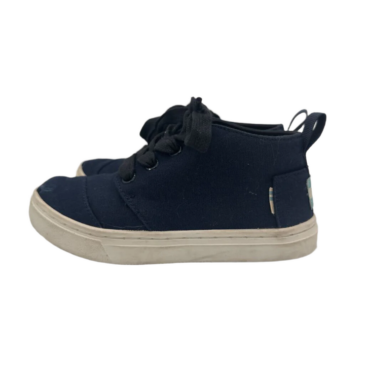 Lace Up Canvas Shoes