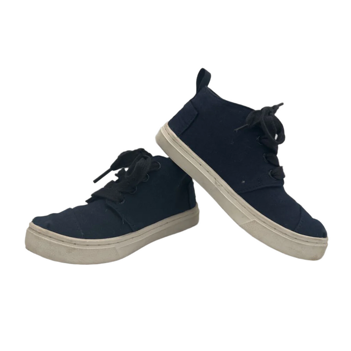 Lace Up Canvas Shoes