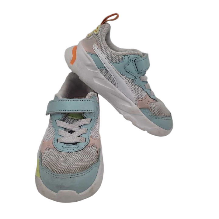 Velcro Sneakers