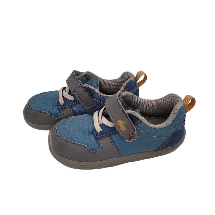 Velcro Sneakers