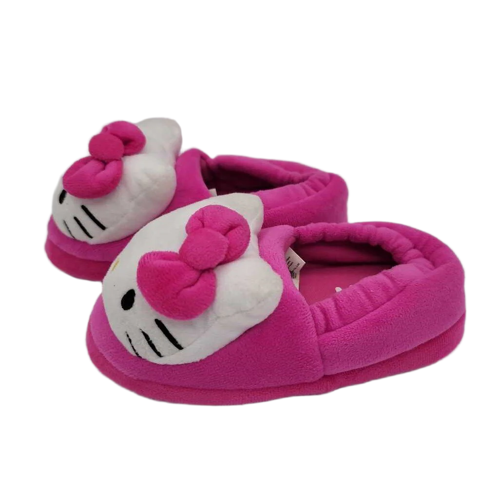 House Slippers / Cat Head