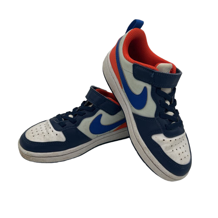 Tennis Shoes/Velcro/Elastic Laces