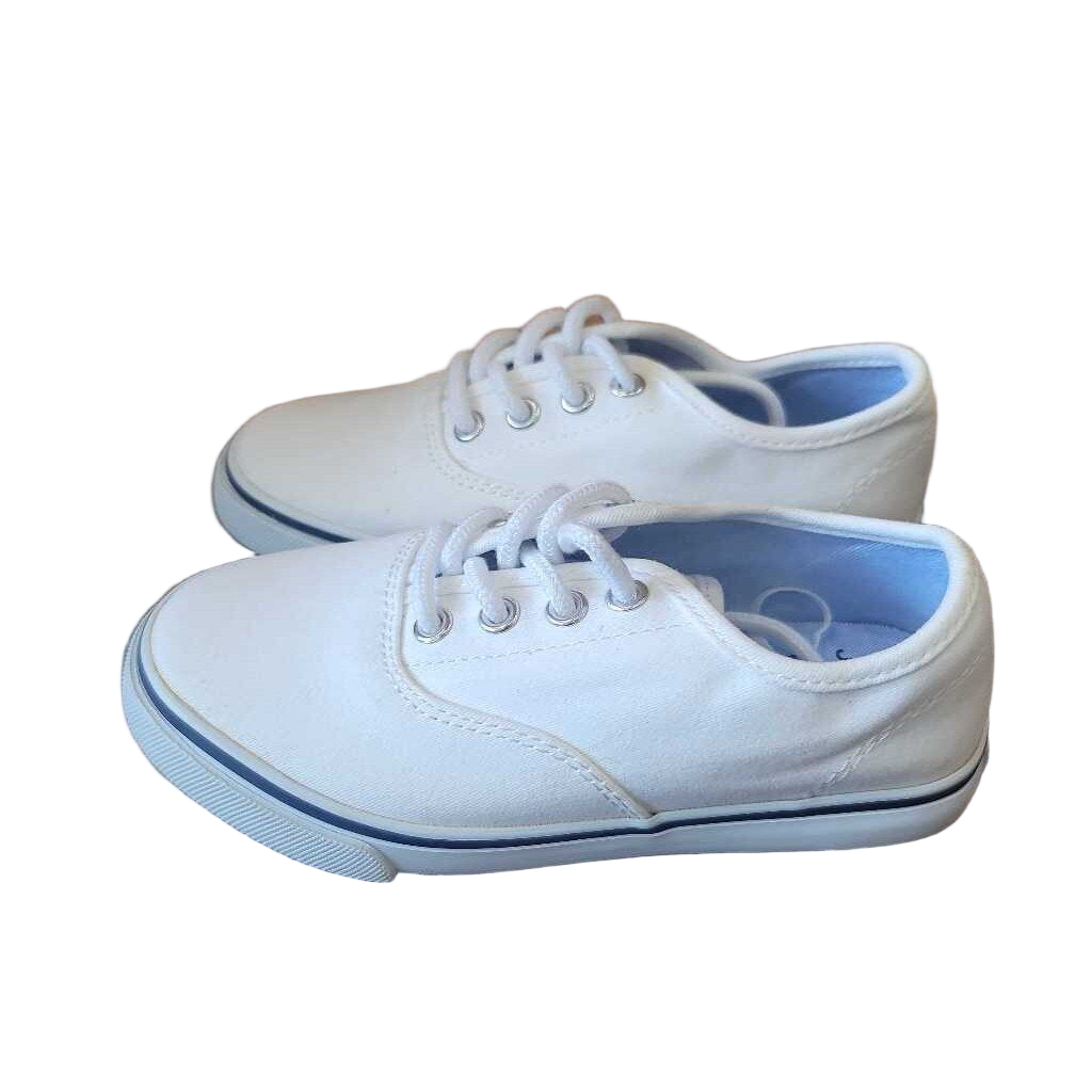 Lace Up Canvas Shoes