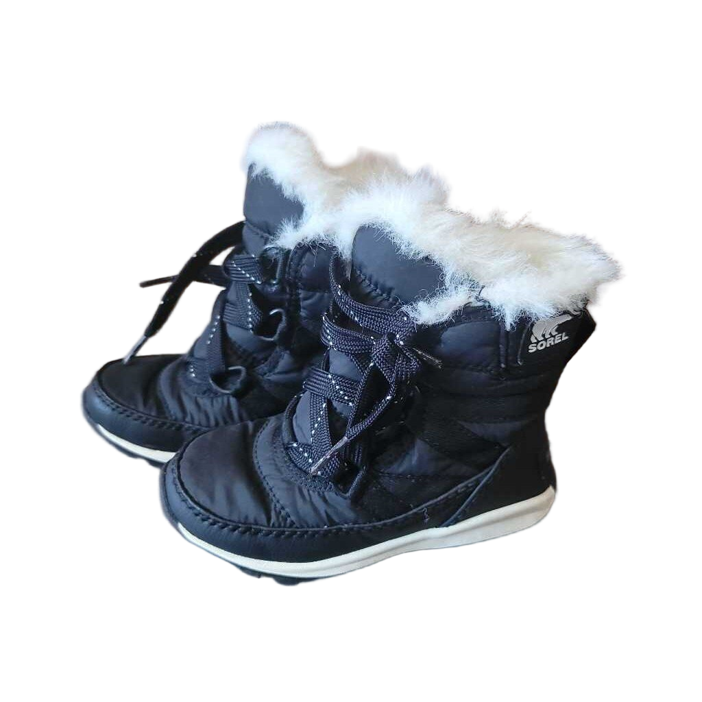 Lace Up Faux Fur Lined Winter Boots