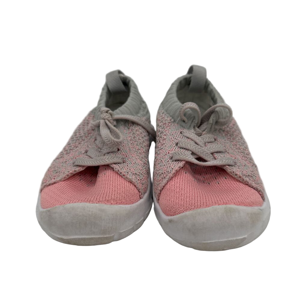 Slip on Tennis Shoes
