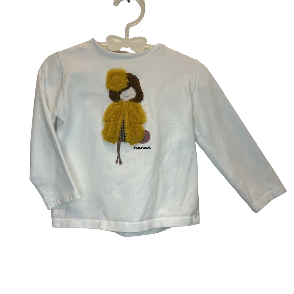 LS Shirt/Woman in fur Coat