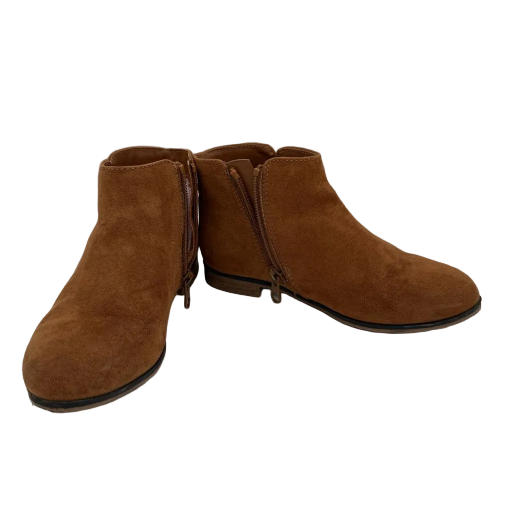 Zip Up Ankle Boots