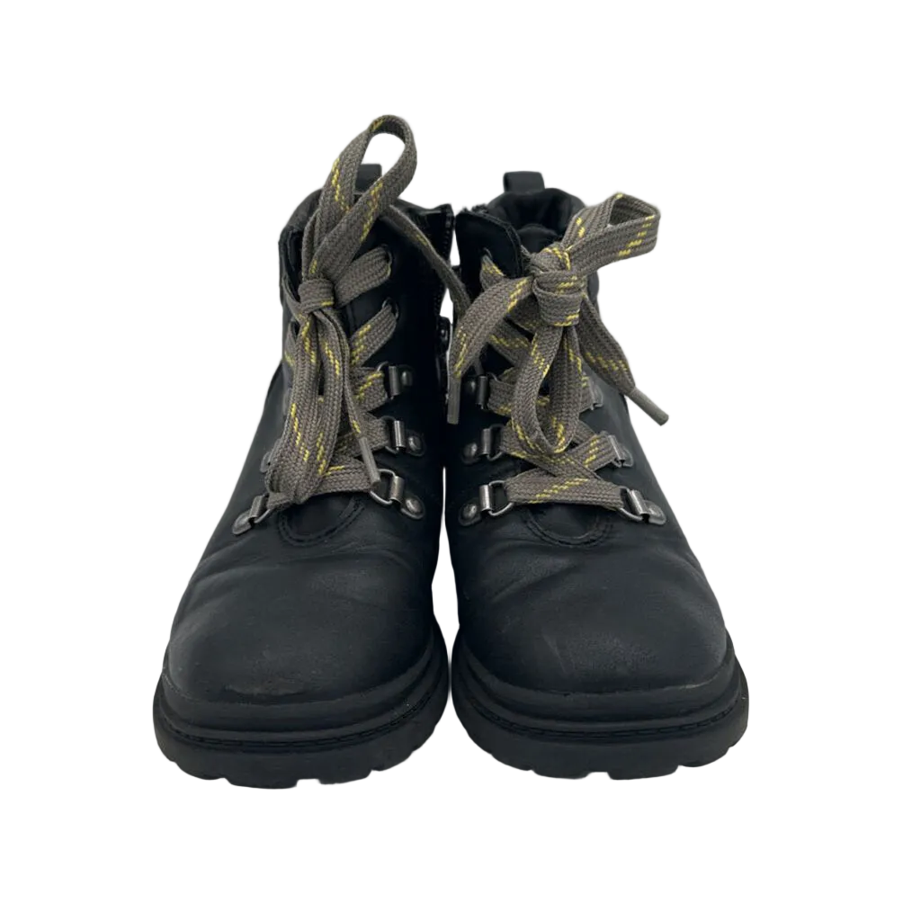Zipper High Top Boot