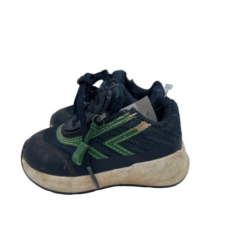Sneakers/Zipper